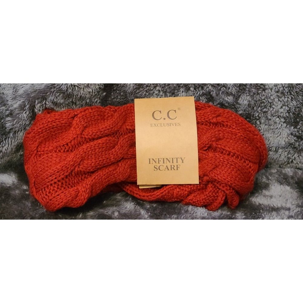 C.C Exclusives Infinity Scarf Women's Knit Red